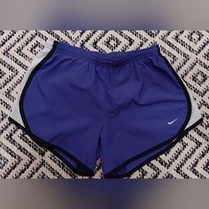 Women's Nike shorts